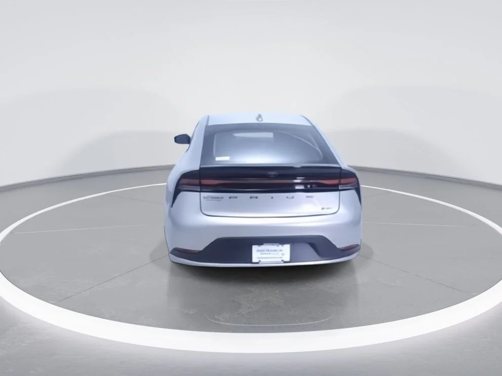 2023 Toyota Prius LE - Photo 7