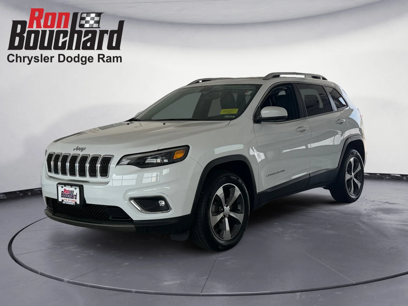 Used 2019 Bright White Clearcoat Jeep Limited image 5