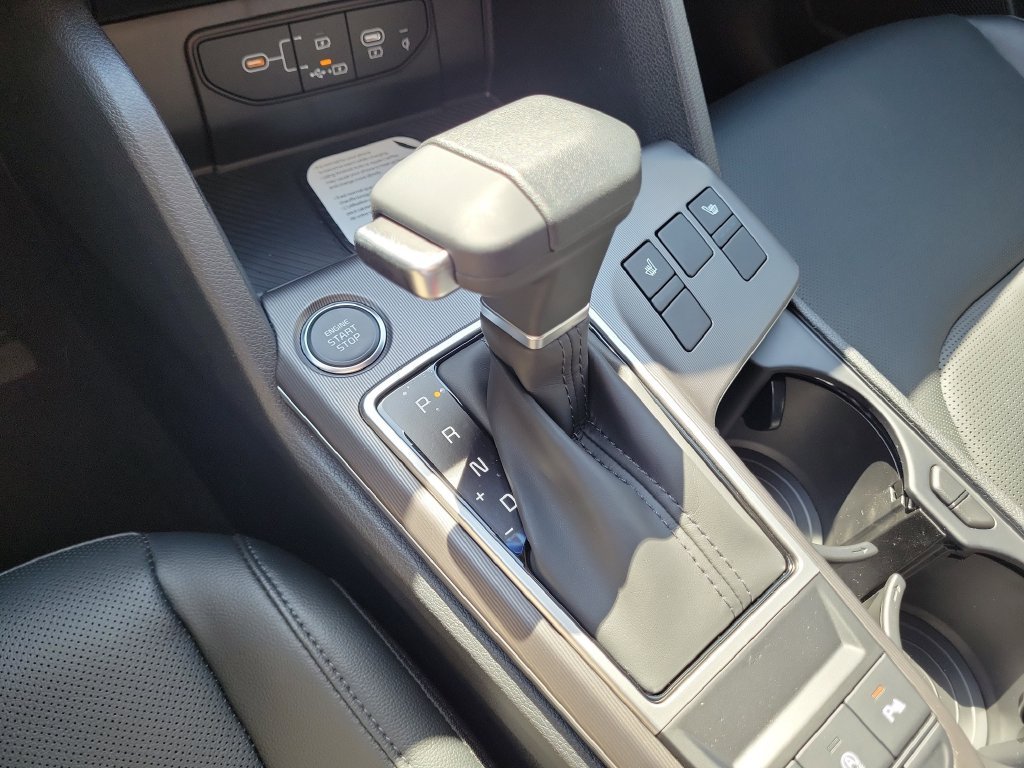 New 2026 Glacial White Pearl Kia EX image 37