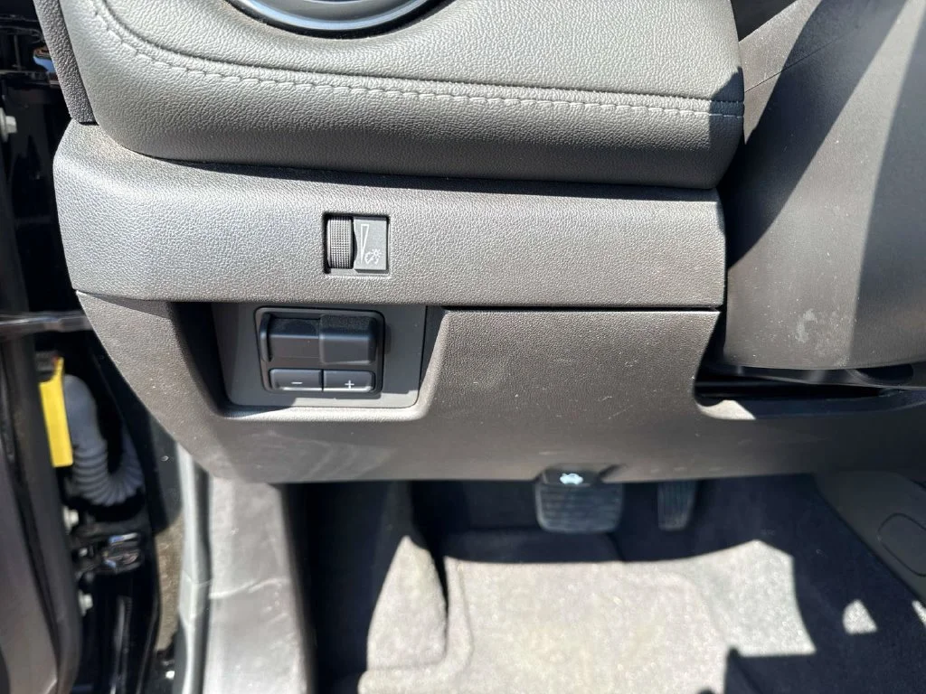 Used 2024 Black Chevrolet LT image 32