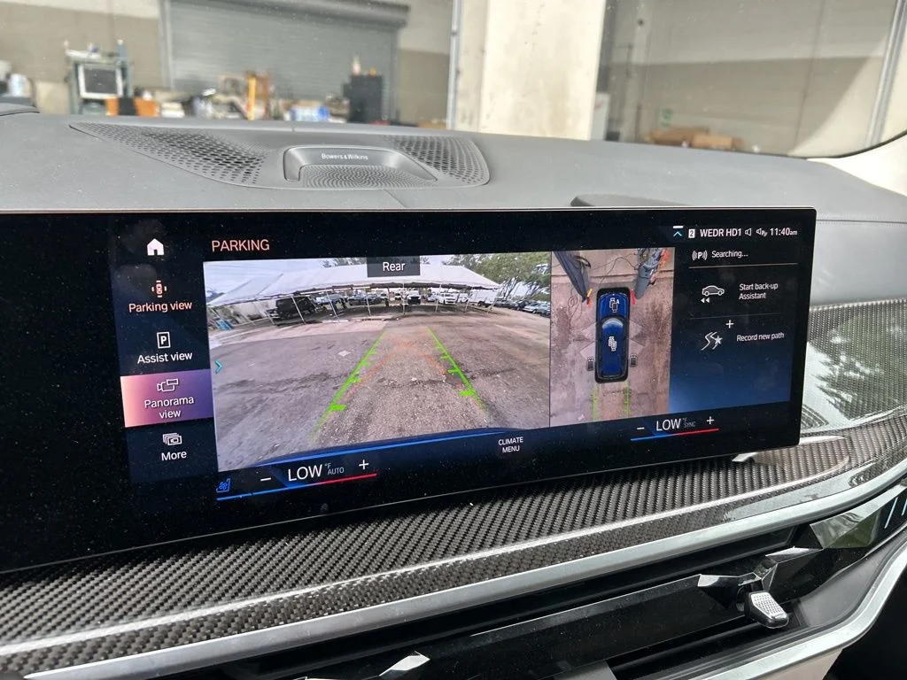 Used 2023 Blue BMW M60i image 15