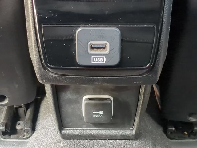 Certified Used 2023 White Jeep Latitude Lux image 16