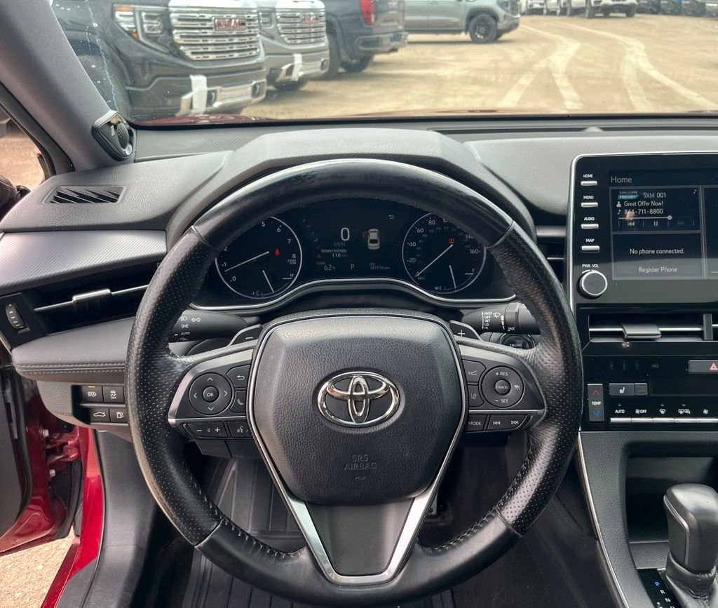 Used 2019 Pearl Toyota XSE image 17