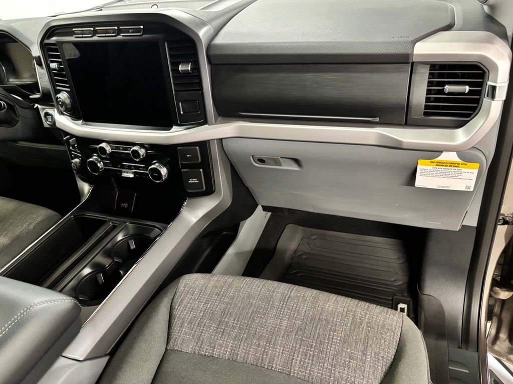 Used 2023 Gray Ford XLT image 21