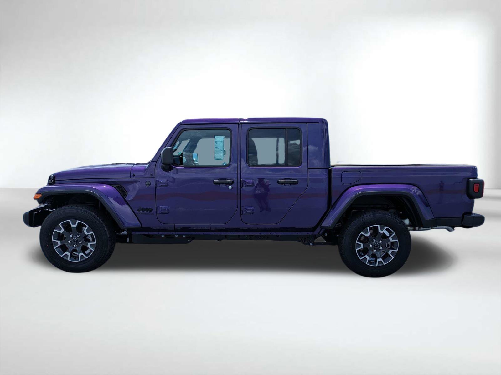 New 2026 Reign Exterior Paint Jeep Sahara image 7