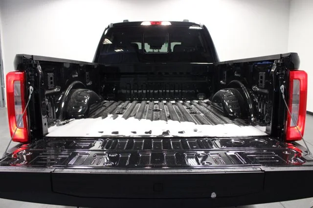 New 2026 Agate Black Metallic Ford F-250® XLT image 36