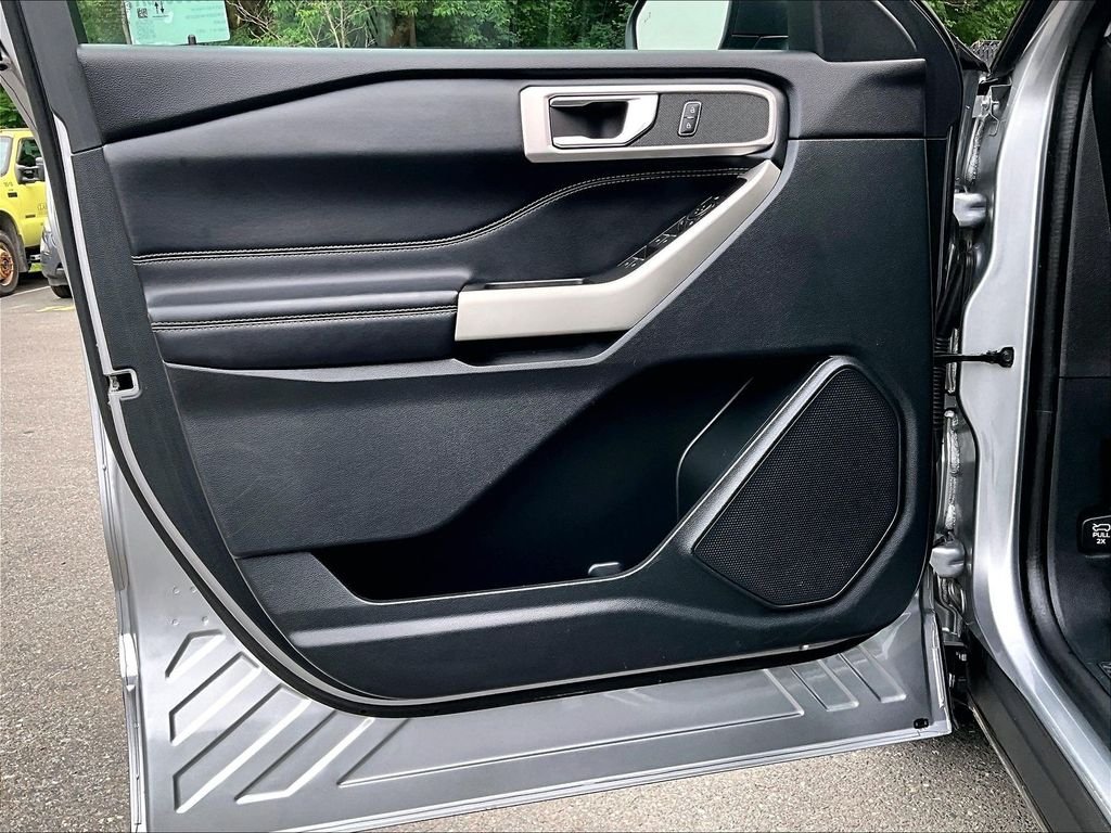Used 2021 Silver Metallic Ford XLT image 18
