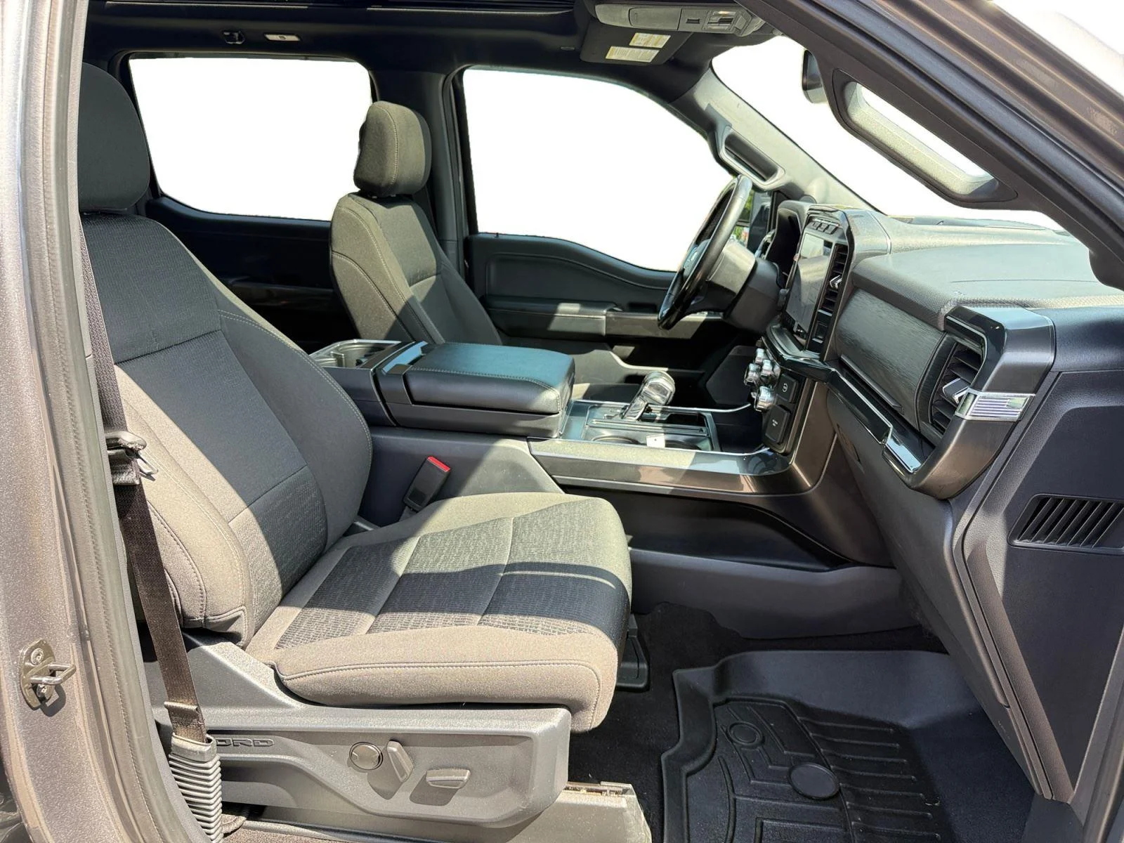 Used 2023 Carbonized Gray Ford XLT image 15
