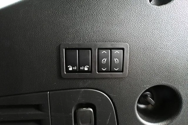 2020 GMC Yukon Denali - Photo 51