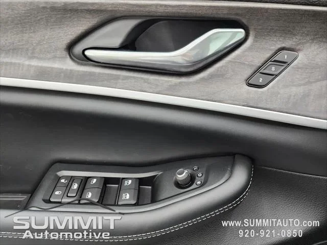 New 2025 Silver Zynith Exterior Paint Jeep Limited image 52