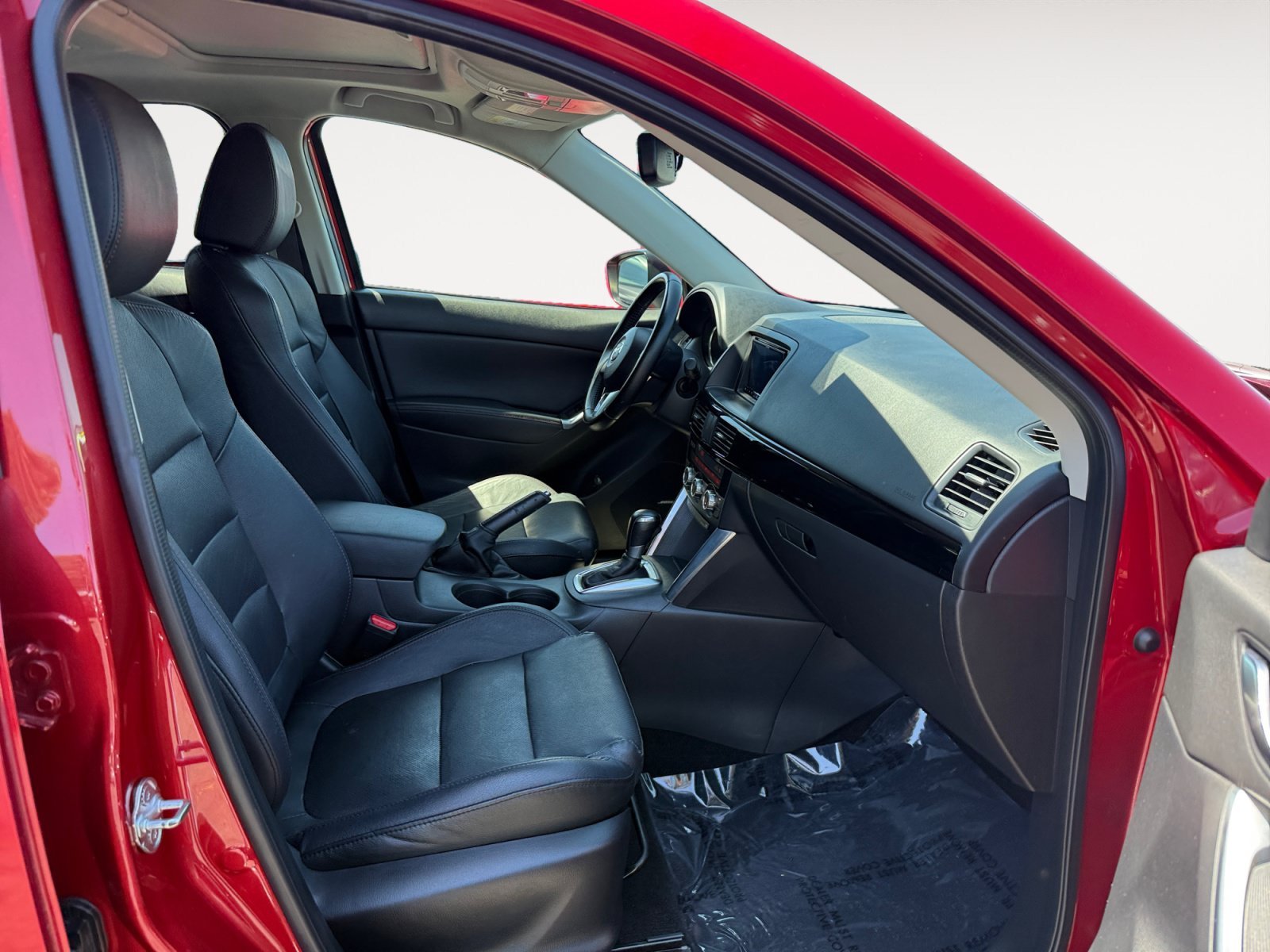 Used 2015 Red Mazda Grand Touring image 19