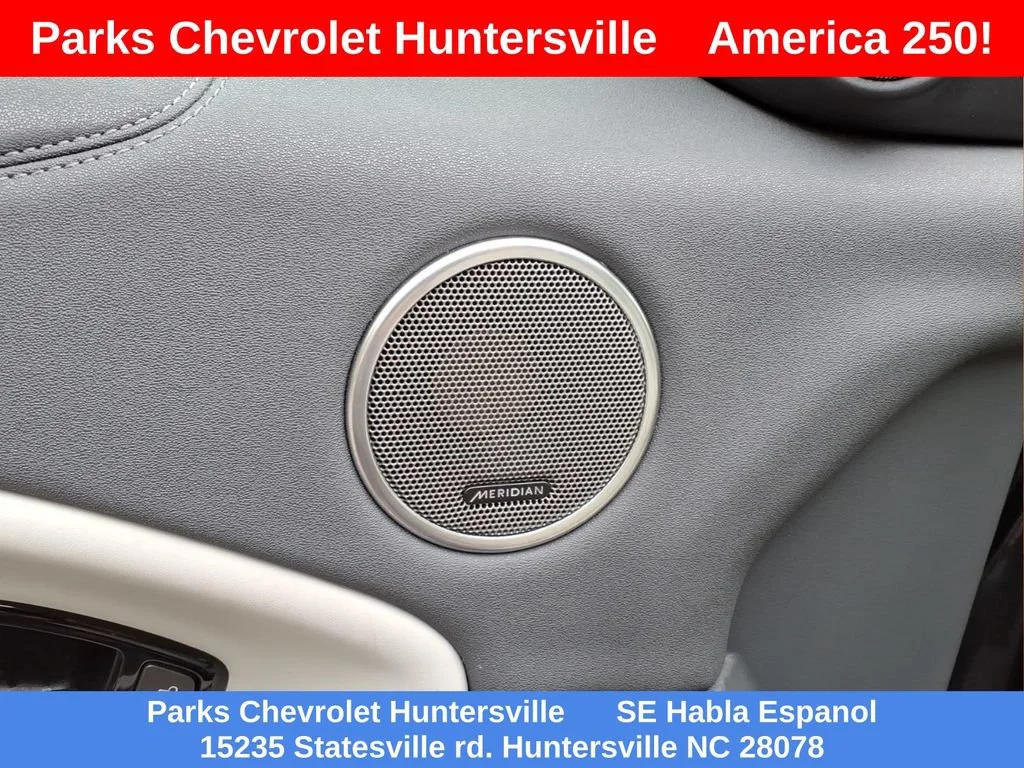 Used 2018 Gray Land Rover HSE Dynamic image 20