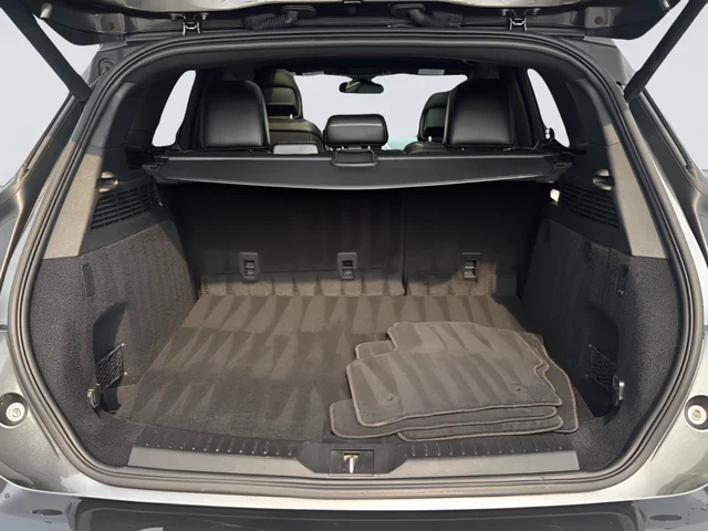 Used 2019 Gray Lincoln Reserve image 35