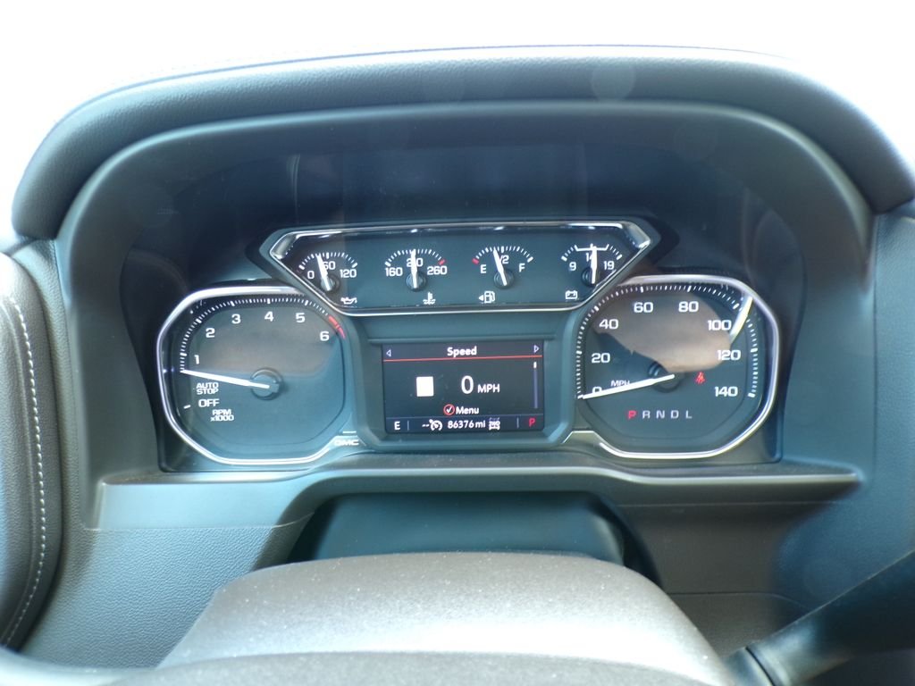 Used 2021 Steel Metallic GMC SLT image 15
