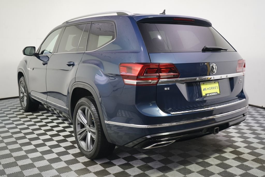 Used 2019 Blue Metallic Volkswagen 3.6L V6 SE image 4