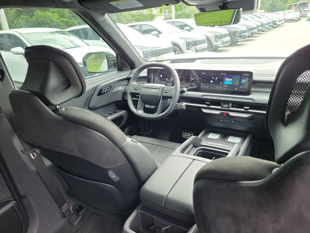 New 2027 Glacial White Pearl Kia X-Line SX Prestige image 14