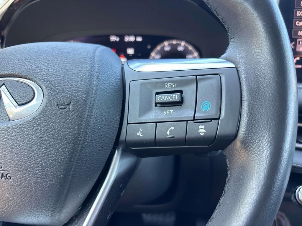 Certified Used 2023 Black INFINITI LUXE image 30