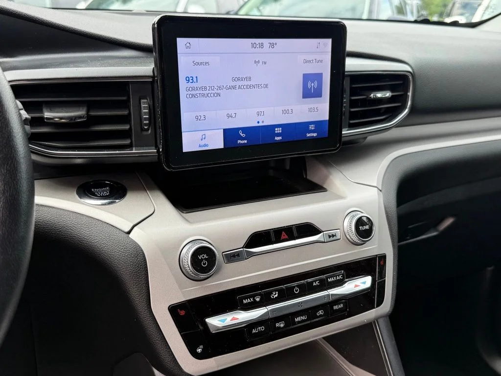 Used 2023 Carbonized Gray Metallic Ford XLT image 16