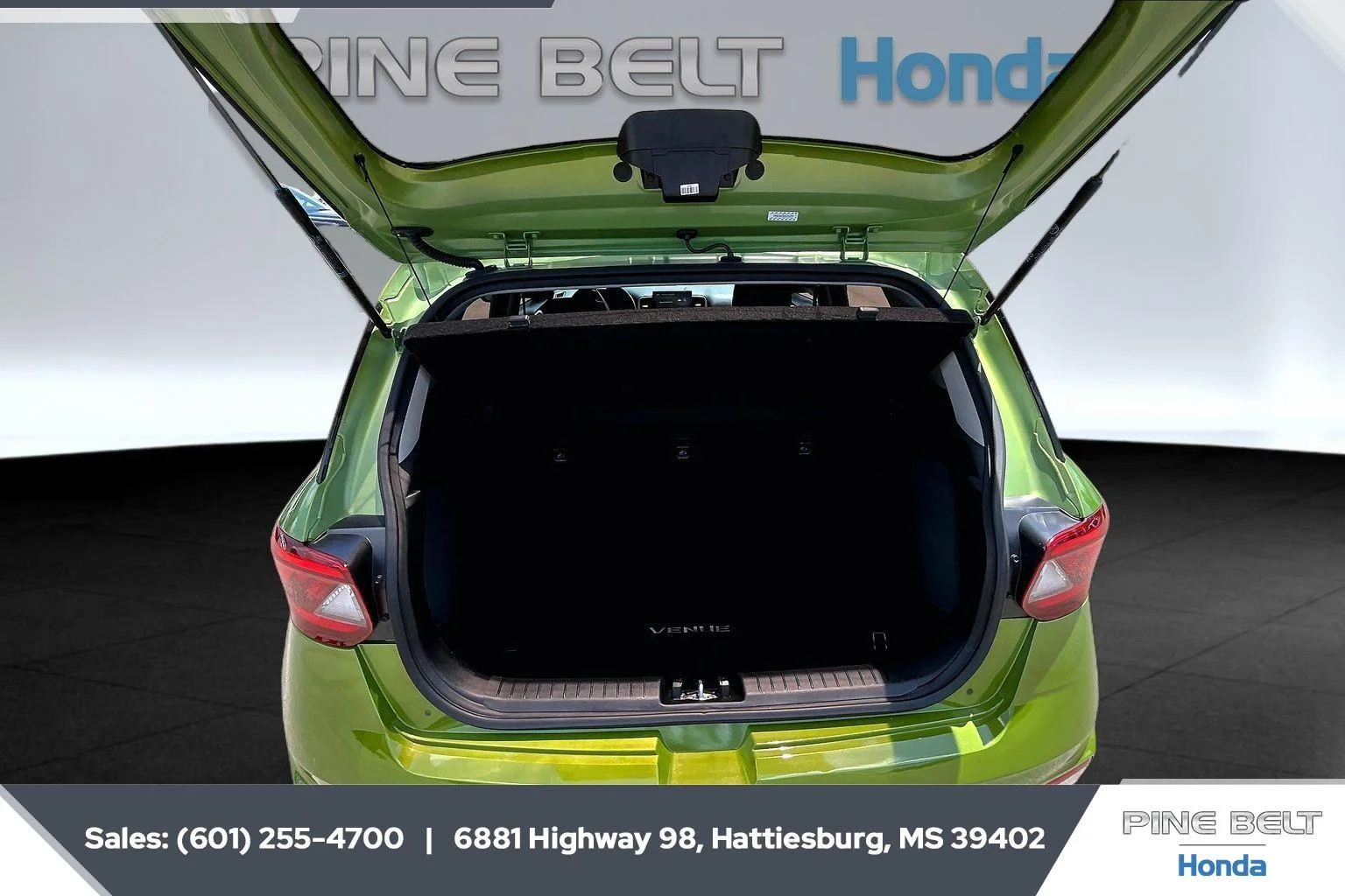 Used 2024 Green Apple Hyundai SEL image 21