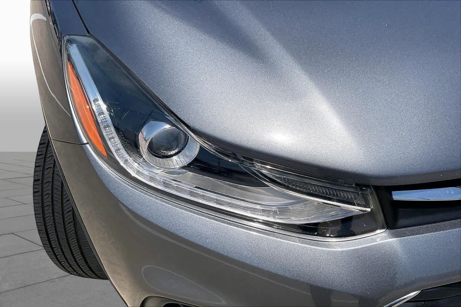 Used 2020 Satin Steel Metallic Chevrolet LT image 26