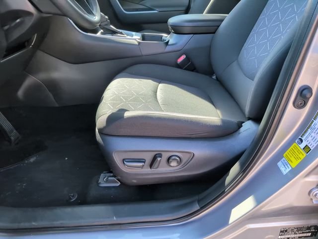 Used 2025 Silver Toyota XLE image 13