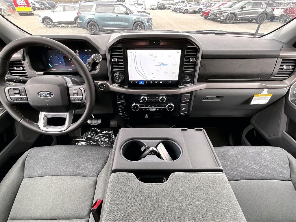 New 2026 Blue Metallic Ford XLT image 12