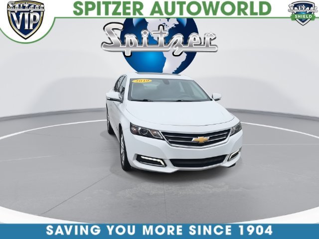 Used 2019 Summit White Chevrolet LT image 3