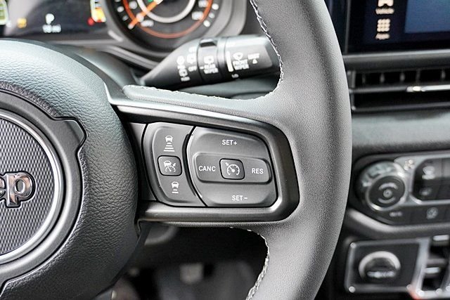 New 2026 Anvil Clear-Coat Exterior Paint Jeep Sport S image 46