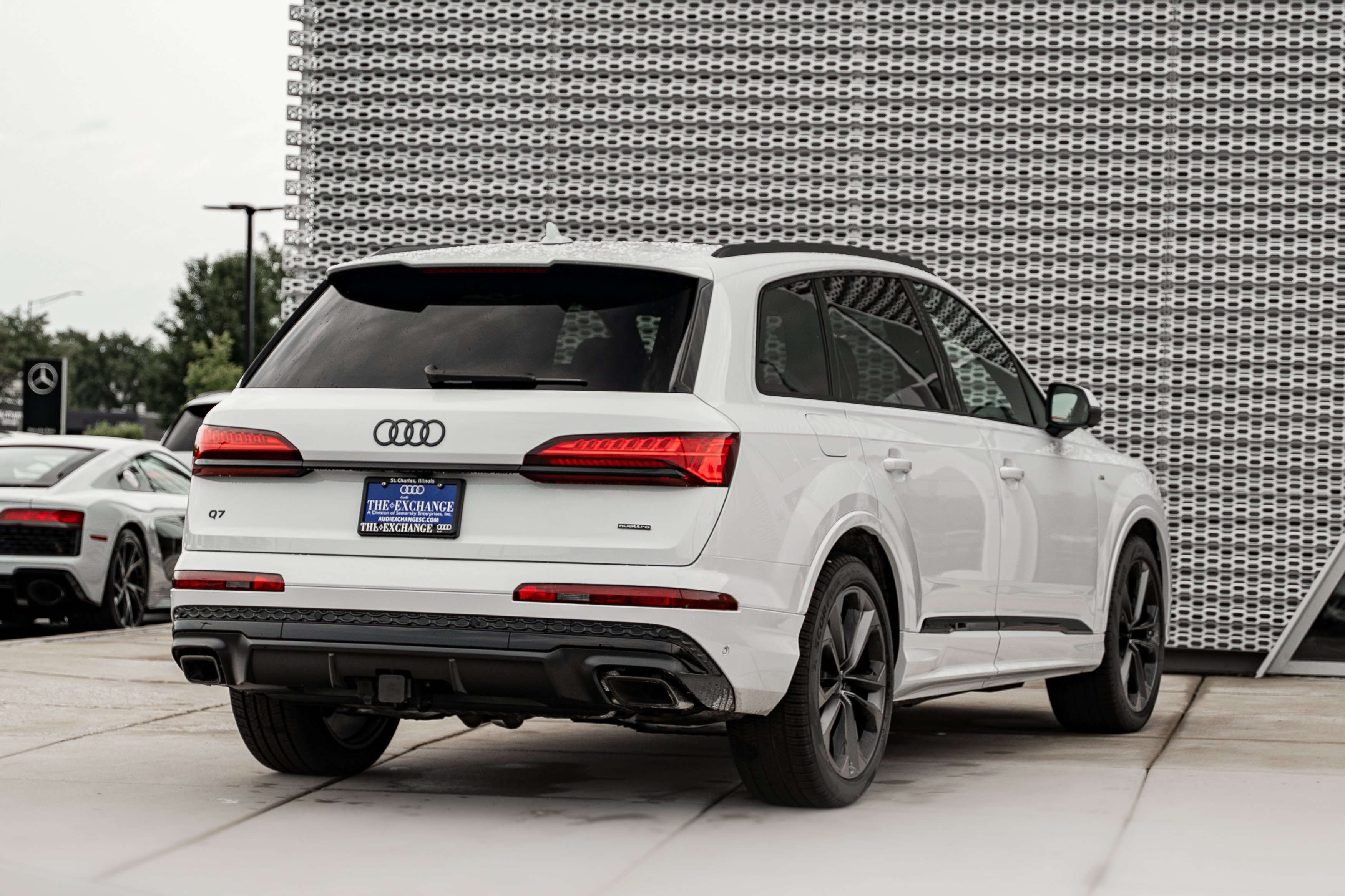 New 2026 Glacier Audi S line Premium Plus image 3