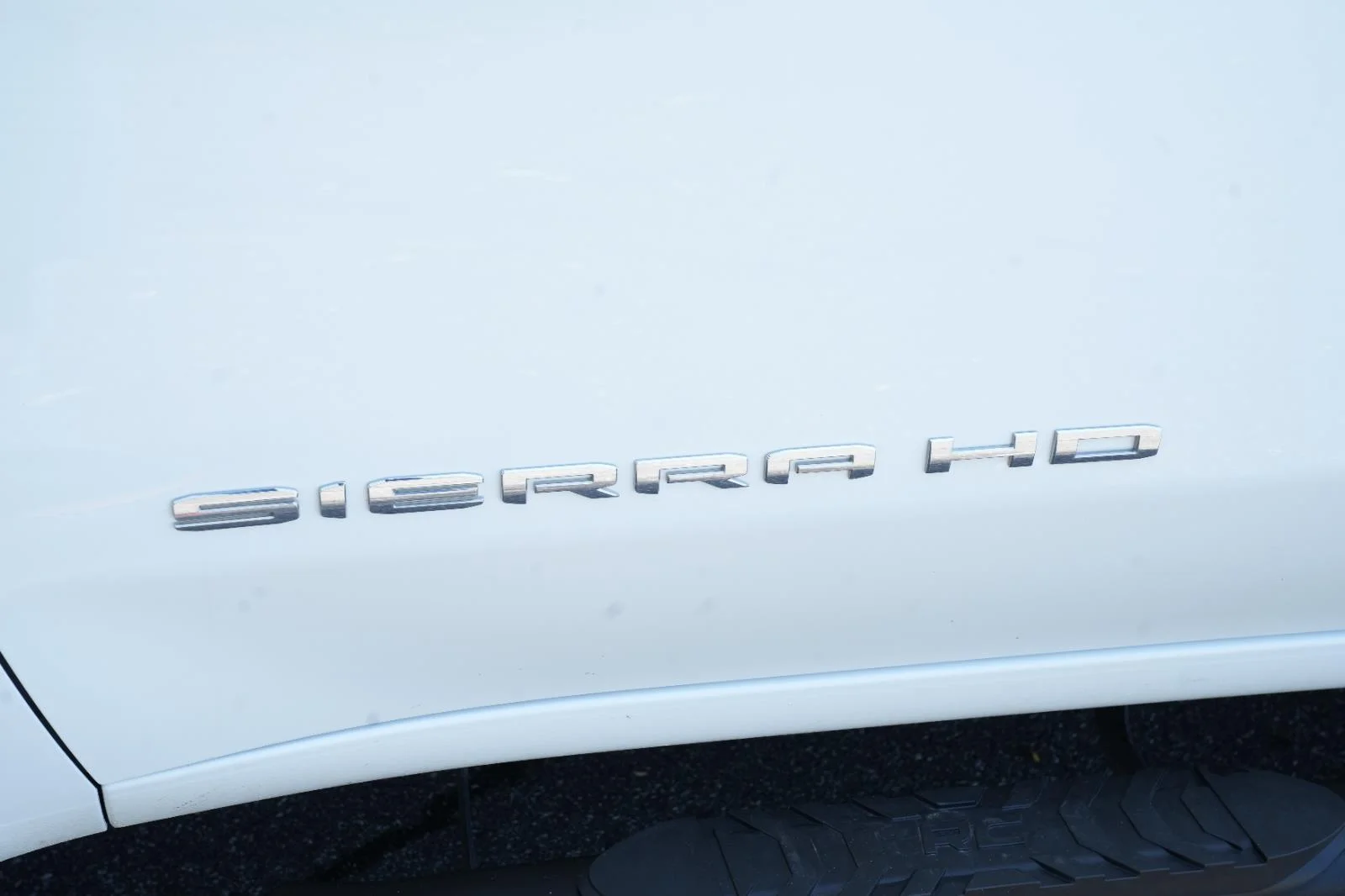 Used 2024 Summit White GMC Pro image 11
