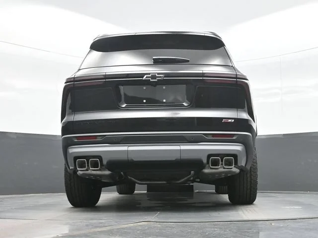 New 2027 Mosaic Black Metallic Chevrolet Z71 image 18