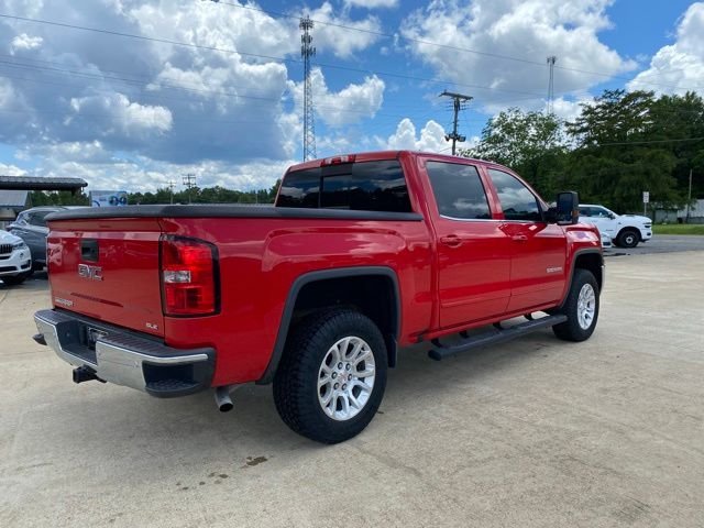 Used 2017 Red GMC SLE image 6
