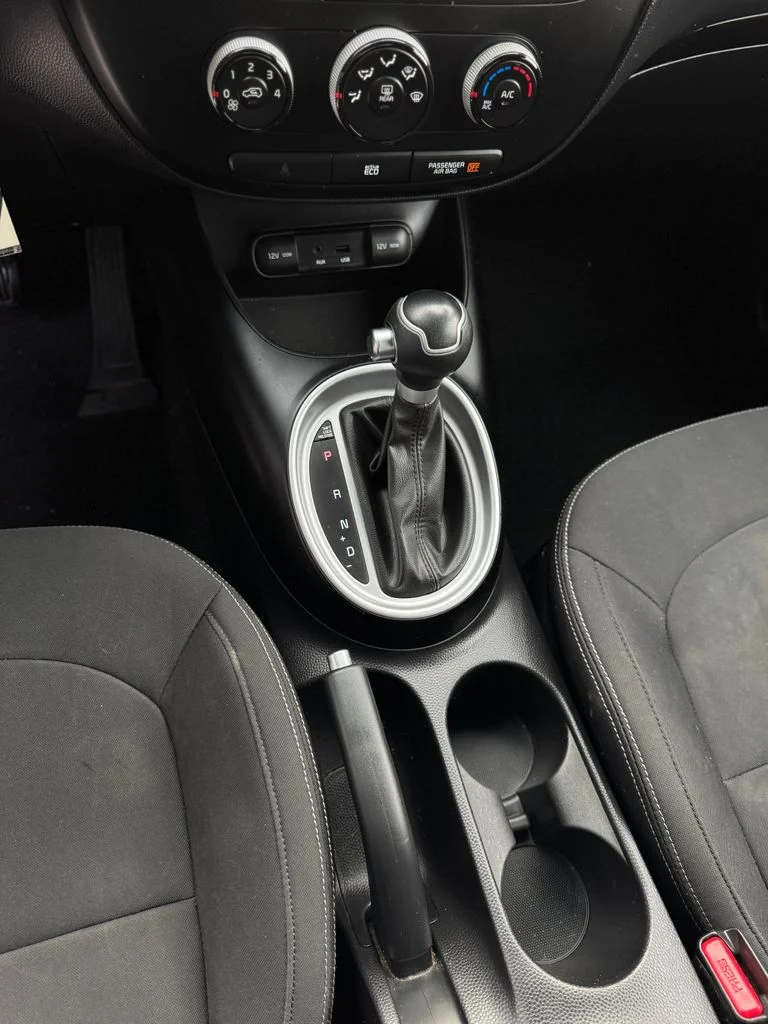 Used 2014 Alien II Kia Base image 21