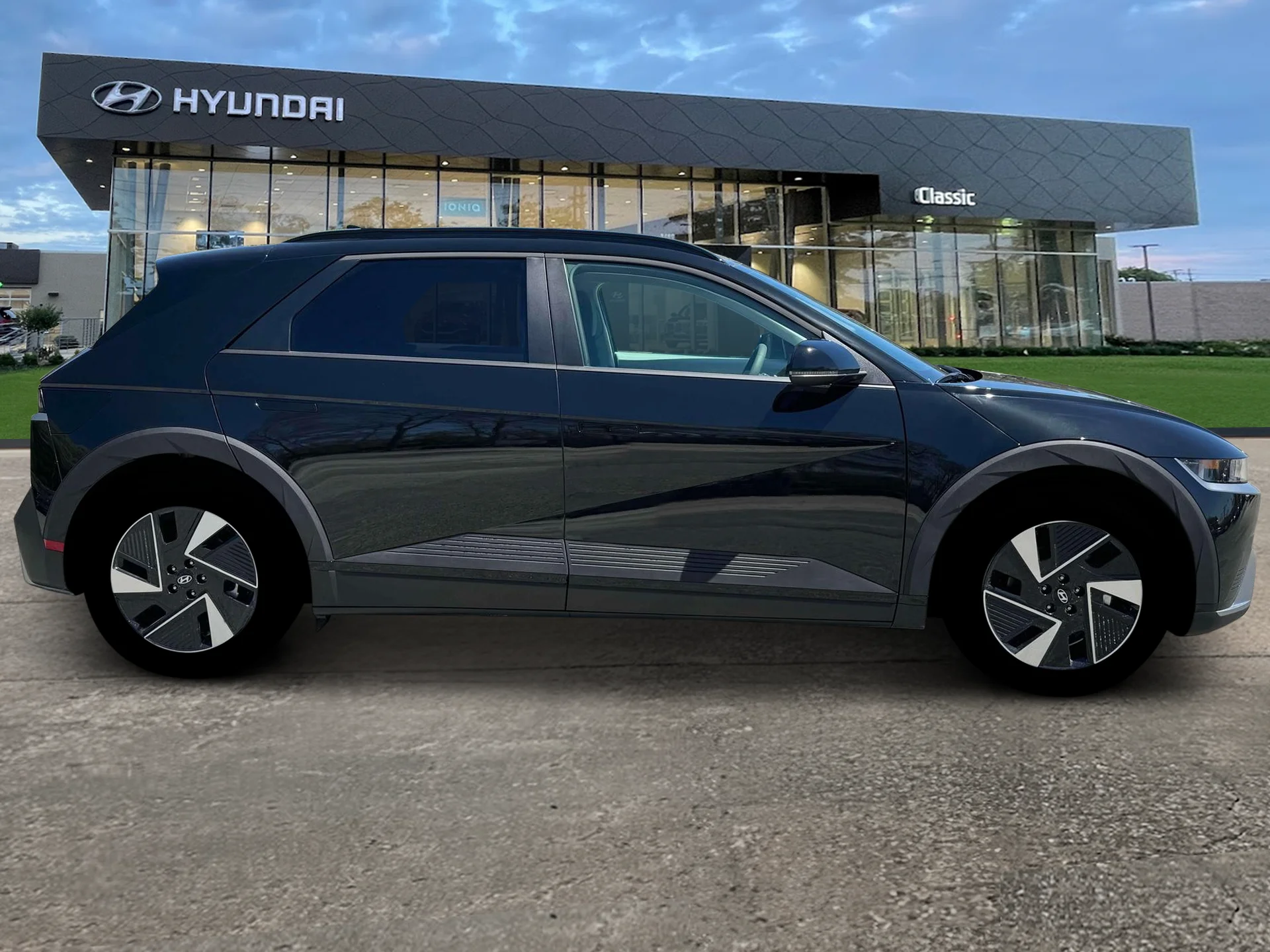2025 Hyundai IONIQ 5 SEL - Photo 9