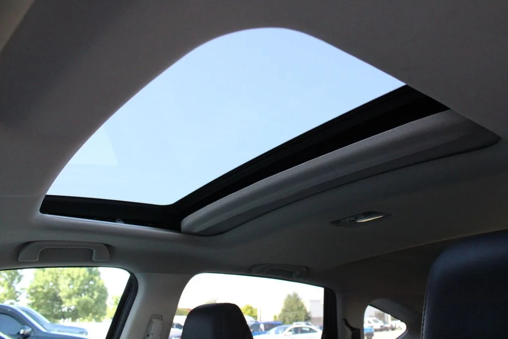 Used 2013 Gray Honda EX-L image 4