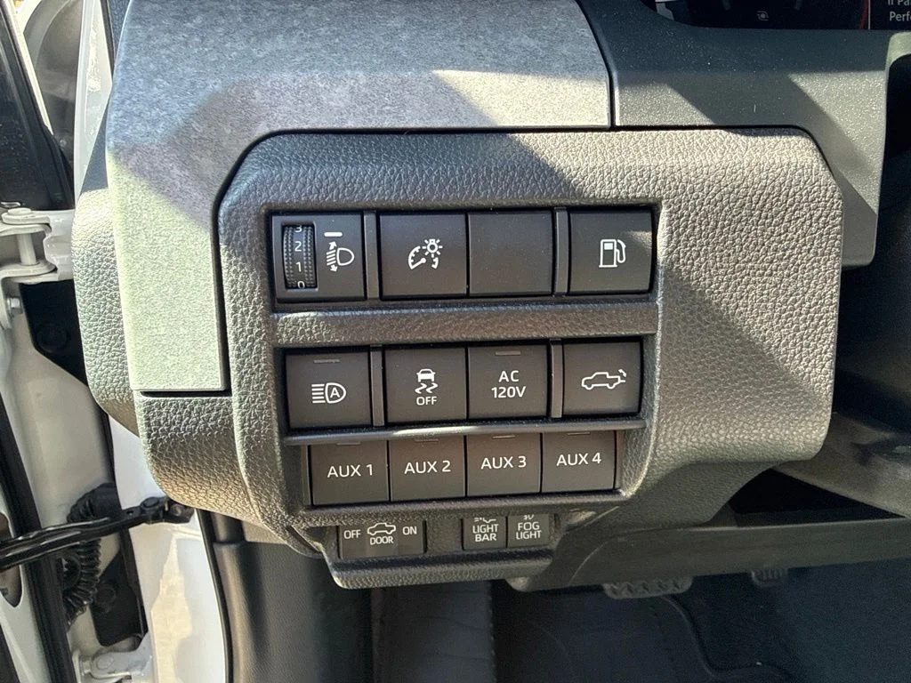 New 2026 Ice Cap Toyota Tacoma Trailhunter image 11