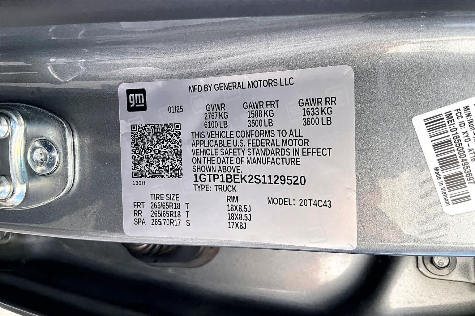 Used 2025 Sterling Metallic GMC 2WD Elevation image 35