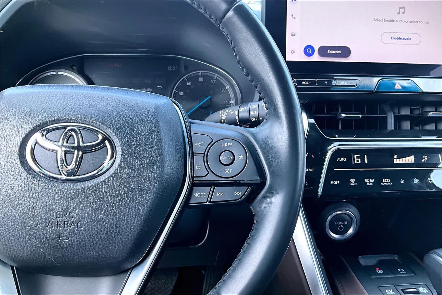 Used 2023 Wind Chill Pearl Toyota XLE image 24