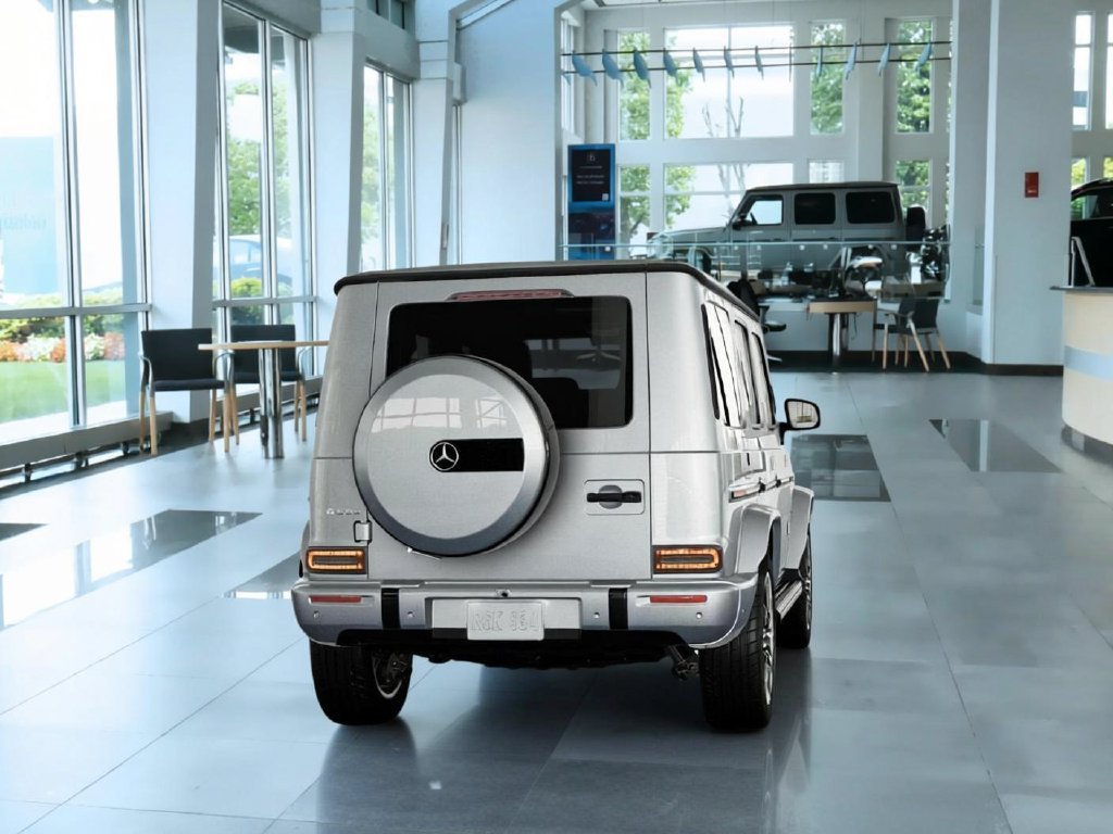 New 2027 Iridium Silver Mercedes-Benz G 580 image 64