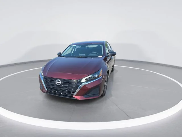 Used 2025 Red Nissan 2.5 SV image 3