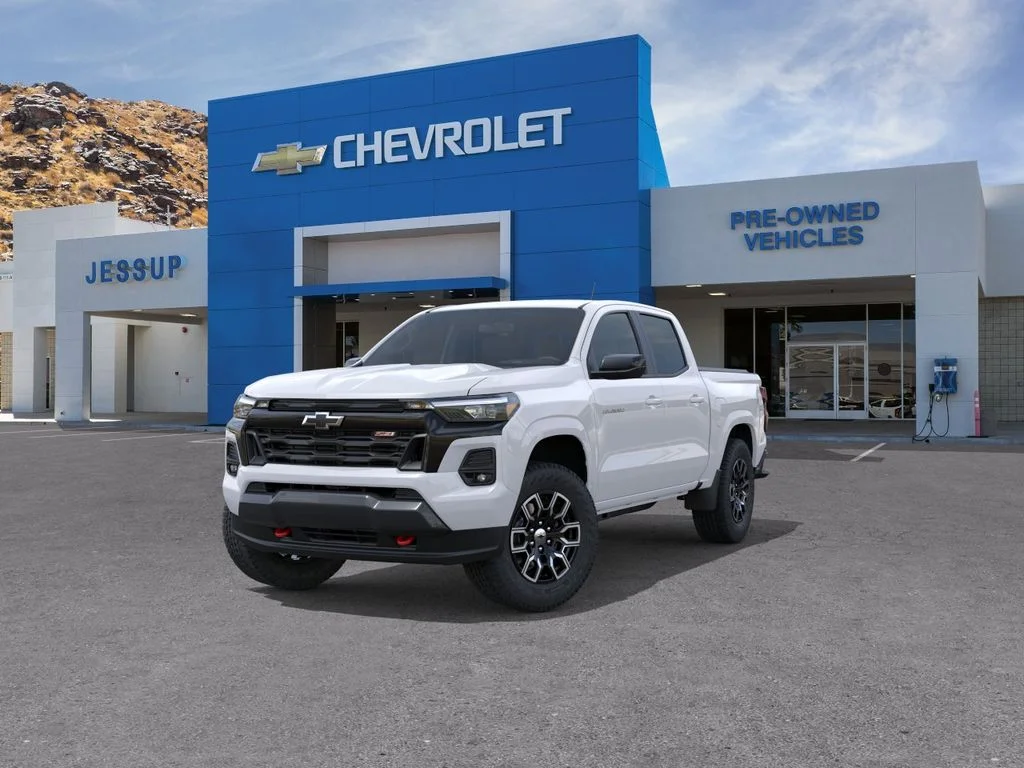 New 2026 Summit White Chevrolet 4WD Z71 image 8