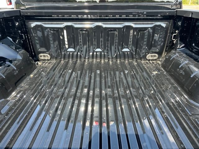 New 2026 Shadow Black Ford XLT image 7