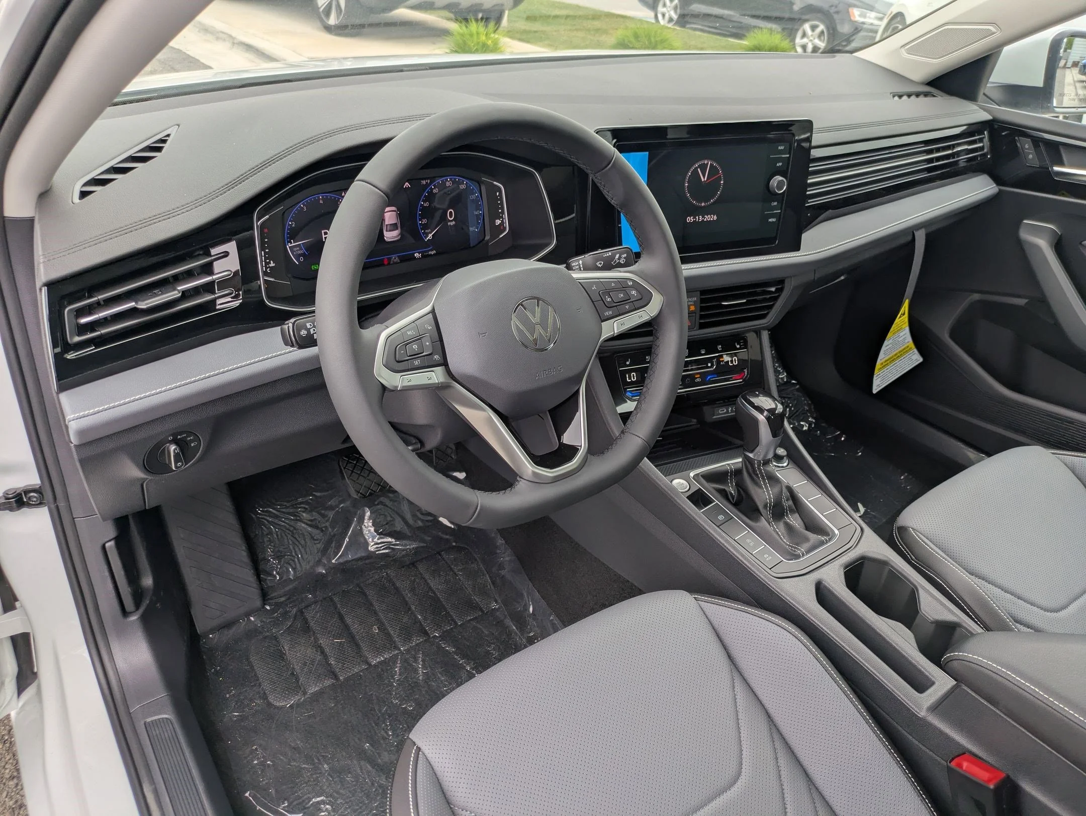 New 2026 Opal White Pearl Volkswagen SEL image 10