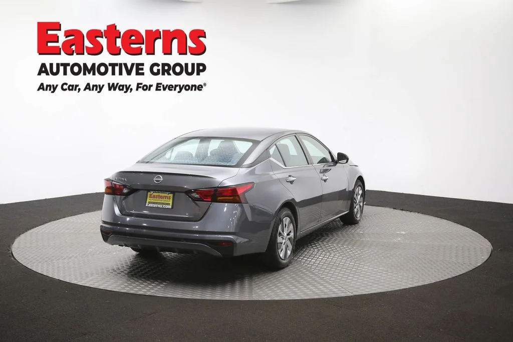 Used 2023 Gray Nissan 2.5 S image 38