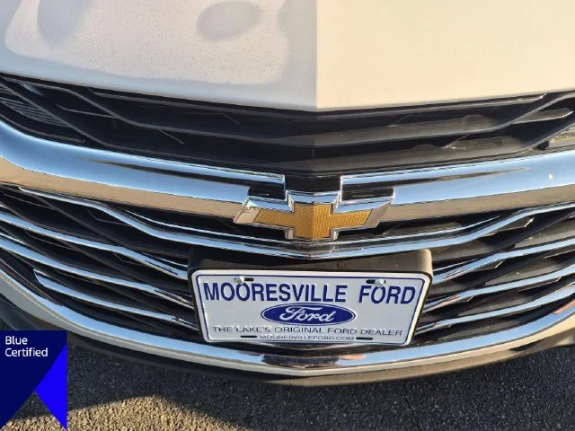 Used 2023 White Chevrolet LT image 36