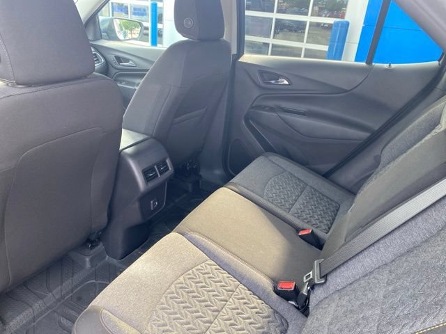 Used 2024 Lakeshore Blue Metallic Chevrolet LT image 32