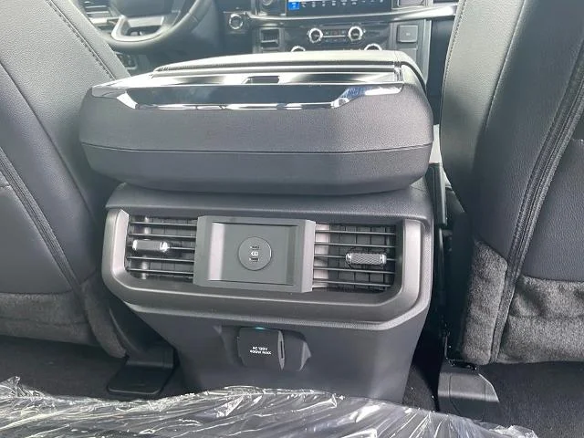 New 2026 Carbonized Gray Metallic Ford Lariat® image 72