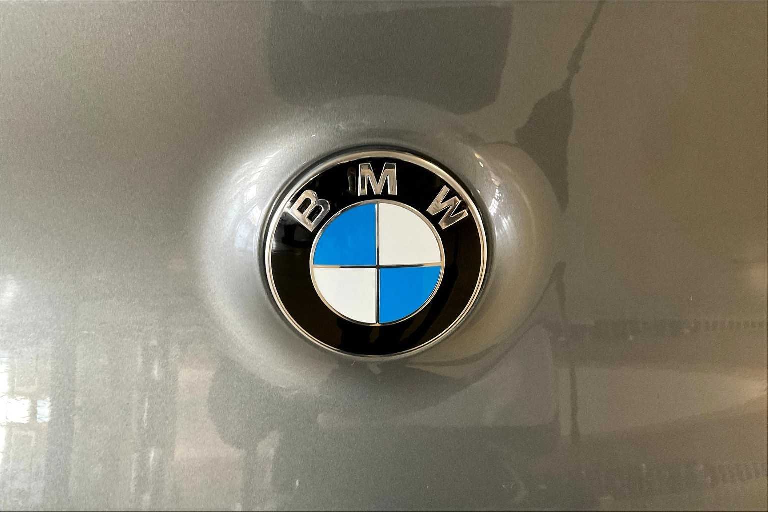 2026 BMW X3 30 - Photo 15