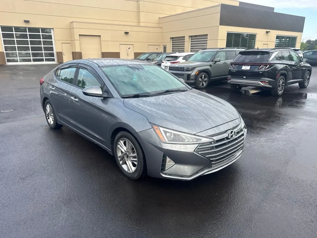Used 2019 Gray Hyundai SEL image 5
