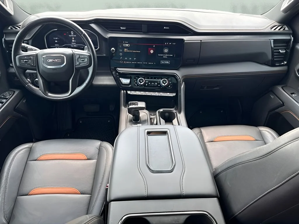 Used 2022 White GMC AT4 image 15
